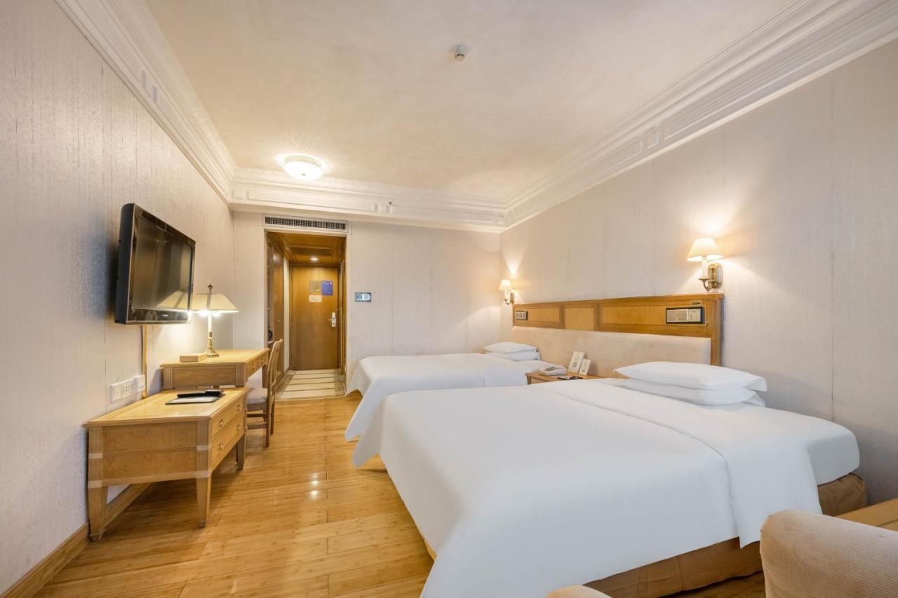 Hotel Silverland Ντονγκουάν Εξωτερικό φωτογραφία